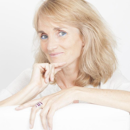SUZANNE POWELL